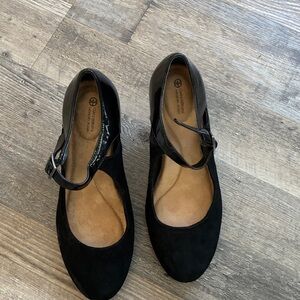 Giani Bernini Black Suede Mary Jane 3” Heels Sz. 8W Leather Back New Without Box